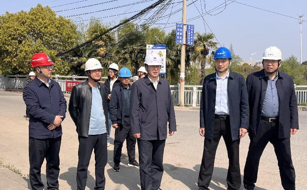 葛志晖到泰州南官河闸站项目检查指导工作-徐利利.png