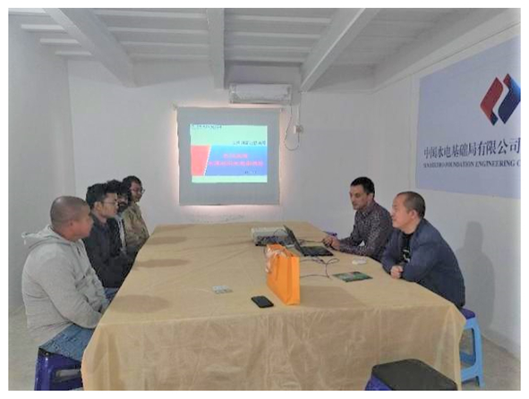 巴基斯坦那比萨水库项目为退休职工举办退休仪式(2).png 巴基斯坦那比萨水库项目为退休职工举办退休仪式(2).png